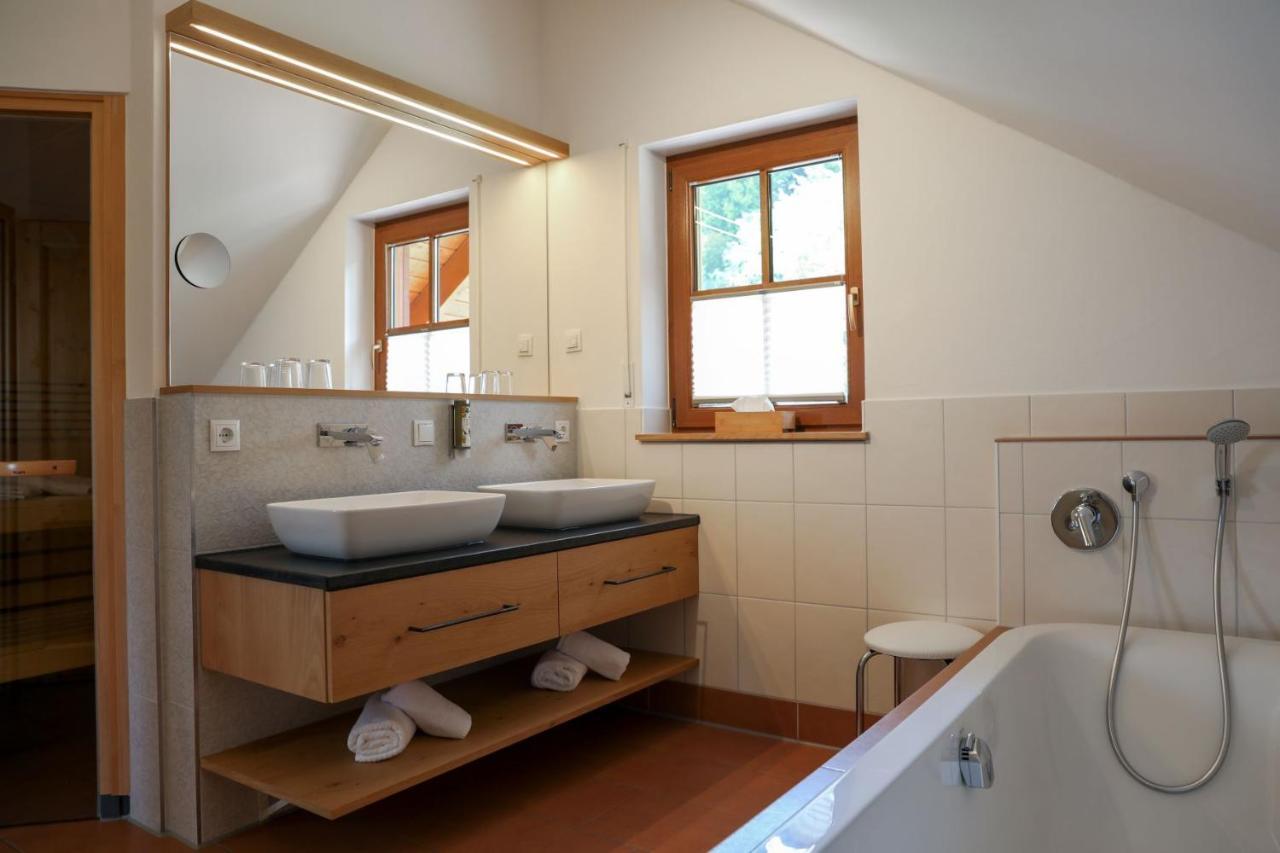 פרוידנשטאדט Schwarzwald Chalets מראה חיצוני תמונה