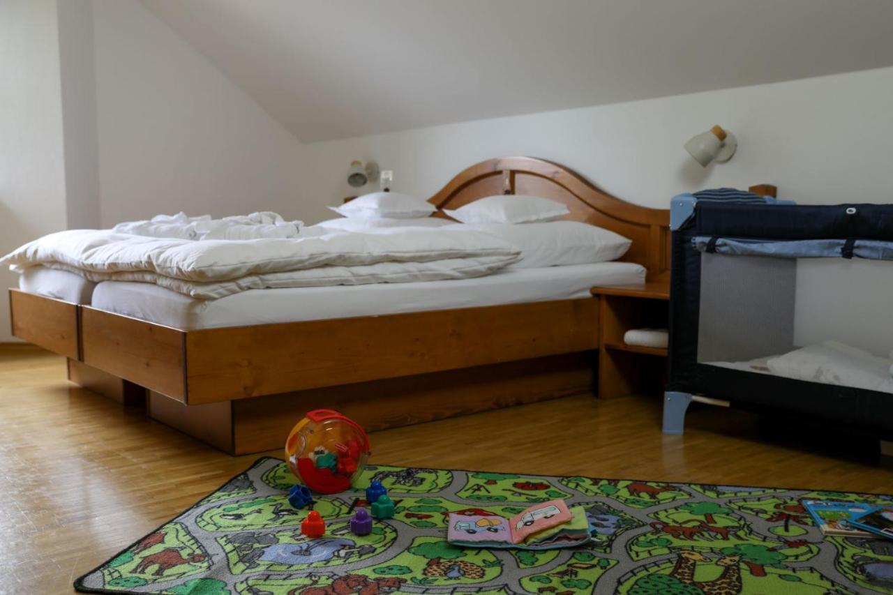 פרוידנשטאדט Schwarzwald Chalets מראה חיצוני תמונה